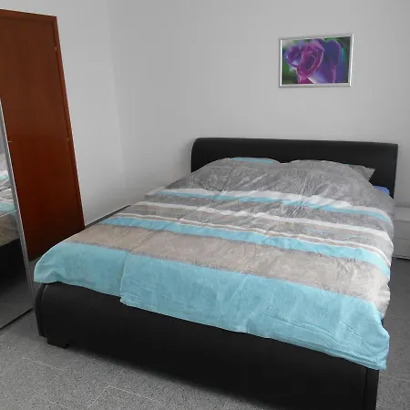 Diana Apartment *