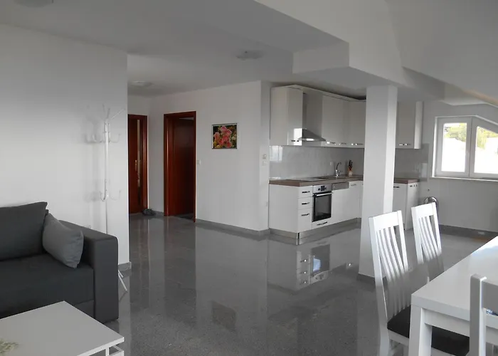 Apartman Diana *
