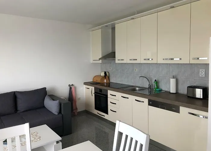 Diana Apartman